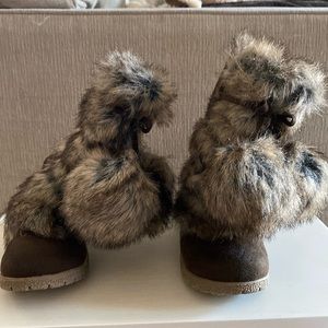 Girls boots in great condition